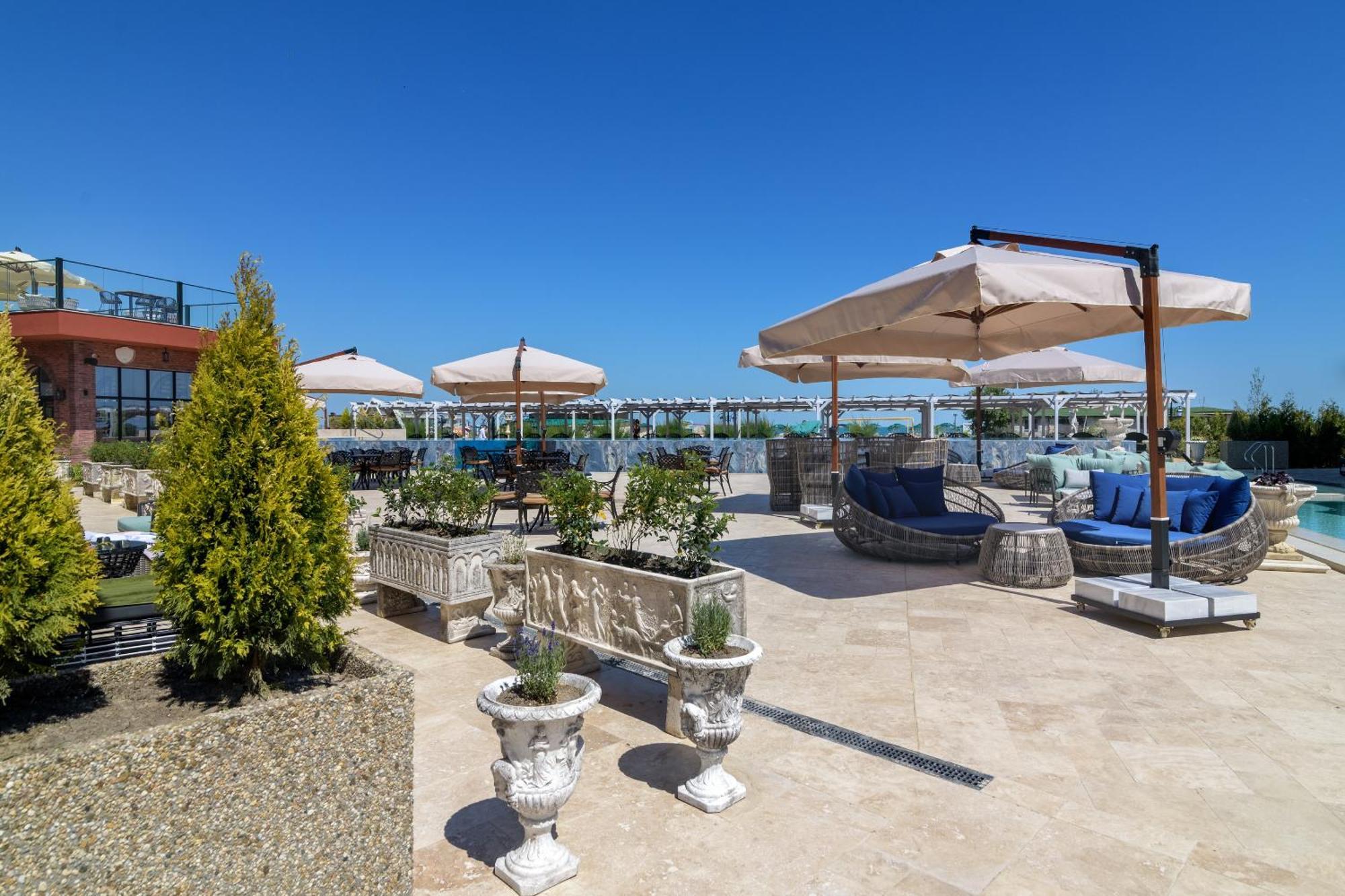 Villas For 4 Or 6 Adults In Therma Village Kranevo Exterior photo